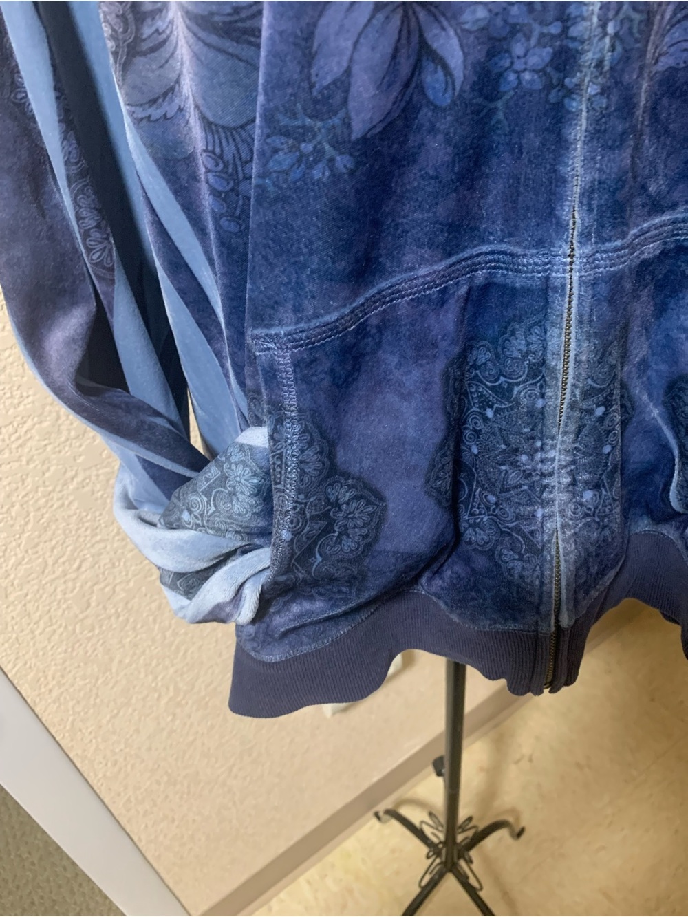 Studio Works Navy Blue Hooded Jacket with Subtle Floral Print - Picture 3 of 8